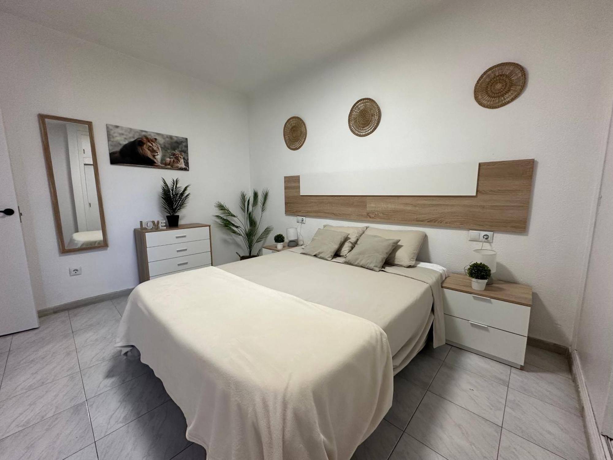 Villa Торевиеха Екстериор снимка